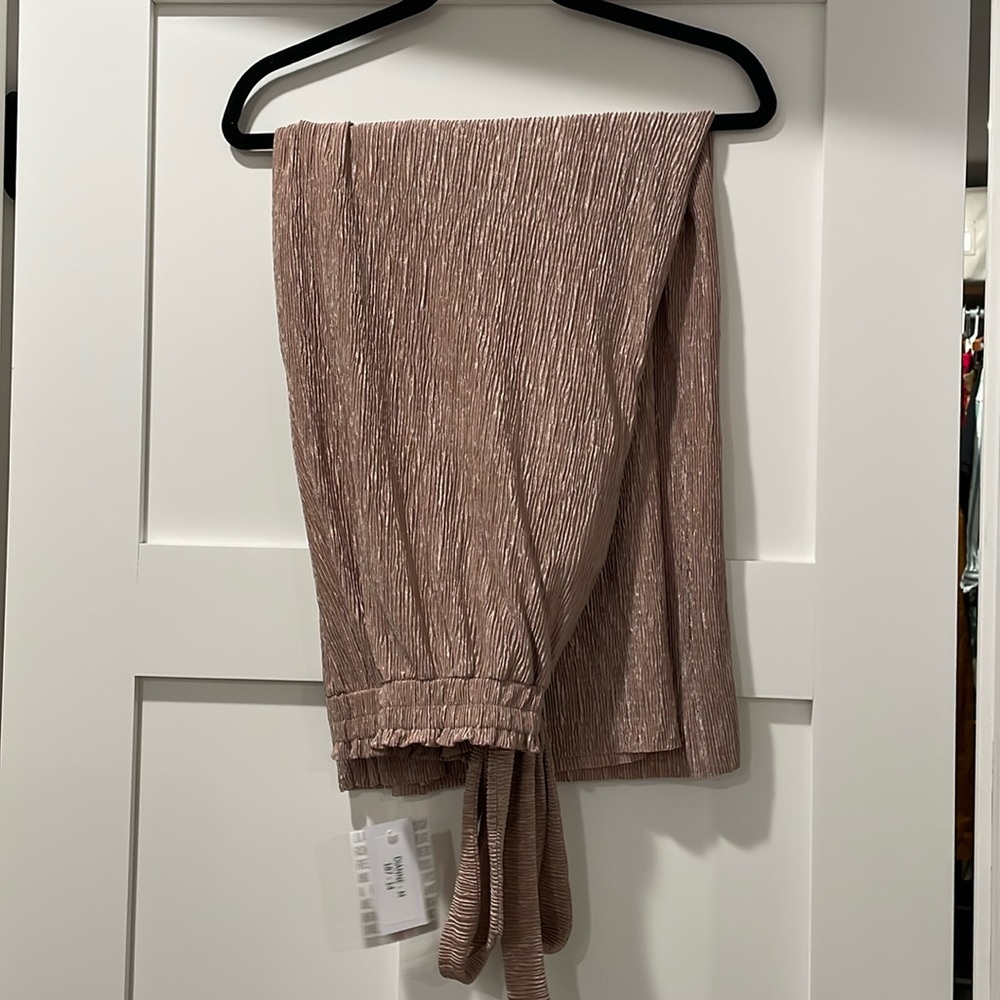 NWT Lularoe Dianne pants size medium
